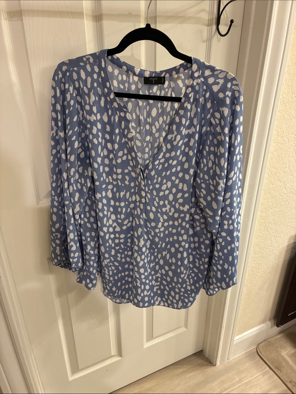 Tahari Blue & White Printed Long-Sleeve Blouse
